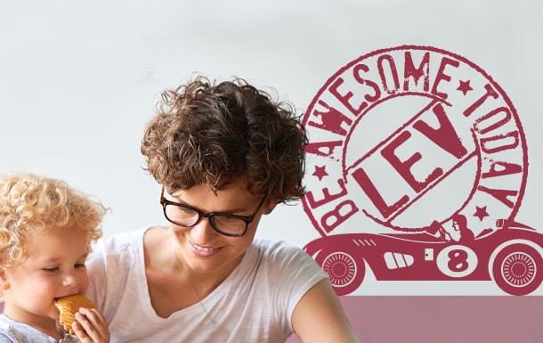 Muursticker naamstempel be awesome today-min