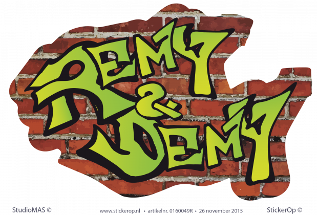 Muurstickers full colour graffiti op bakstenen muur - Remy & Demy muursticker graffiti stenen muur Remy en Demy